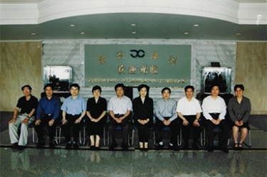 2001年6月1日，时任副省长叶荣宝等领导来公司检查指导“三个代表”学教活动
